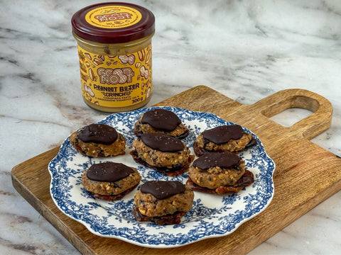 daktyle cookie dough z Peanoot Butter Crunchy