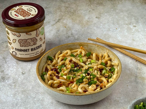 Makaron Udon w sosie orzechowym