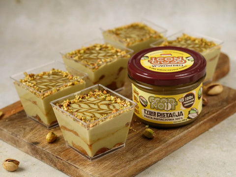 Pistacjowe tiramisu w pucharkach – przepis na 5 porcji